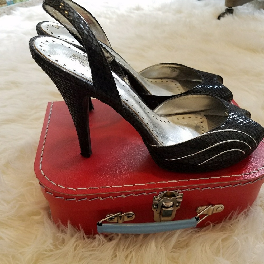 BCBG Paris Slingback Heels